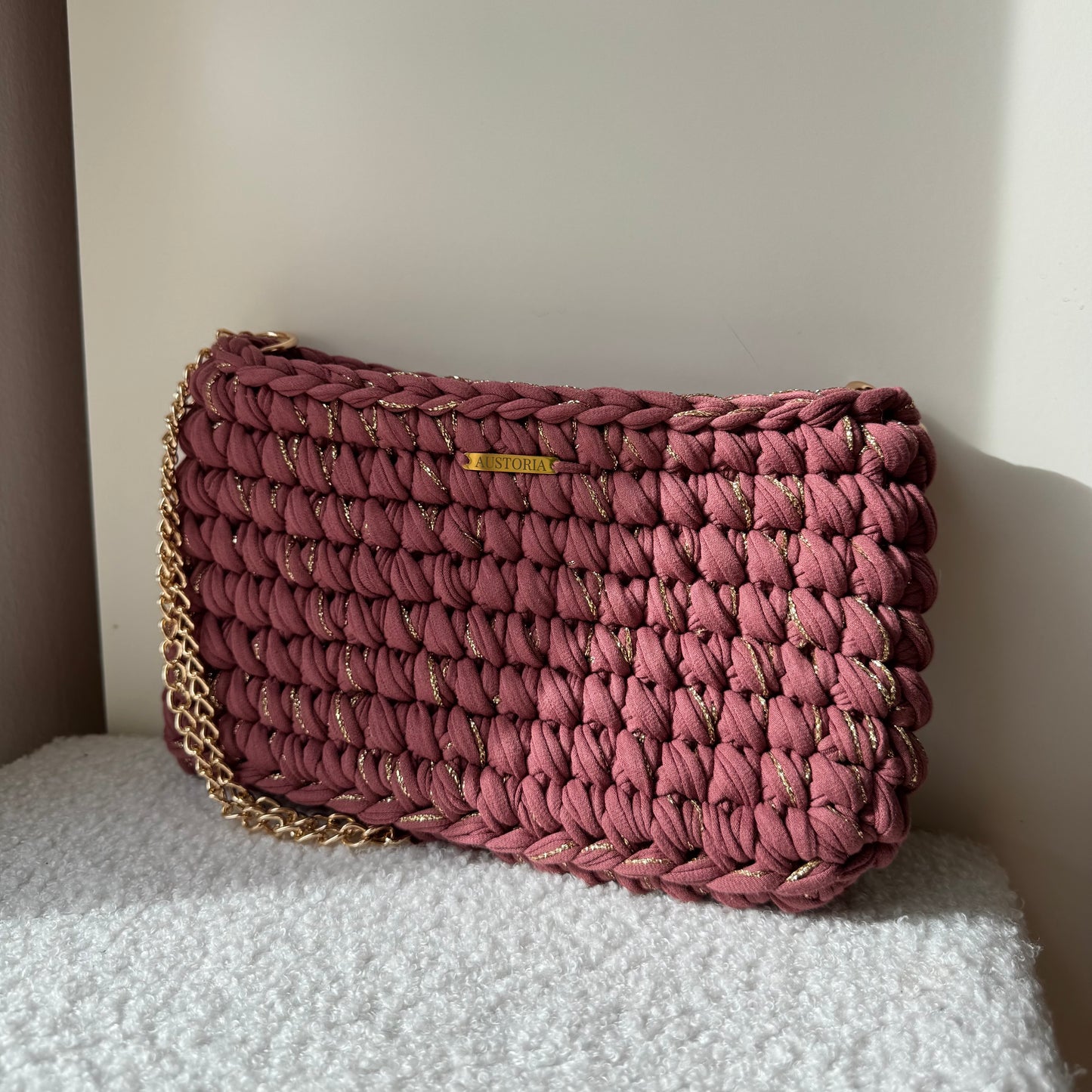 Pochette Maïa - Vieux rose et fil pailleté or