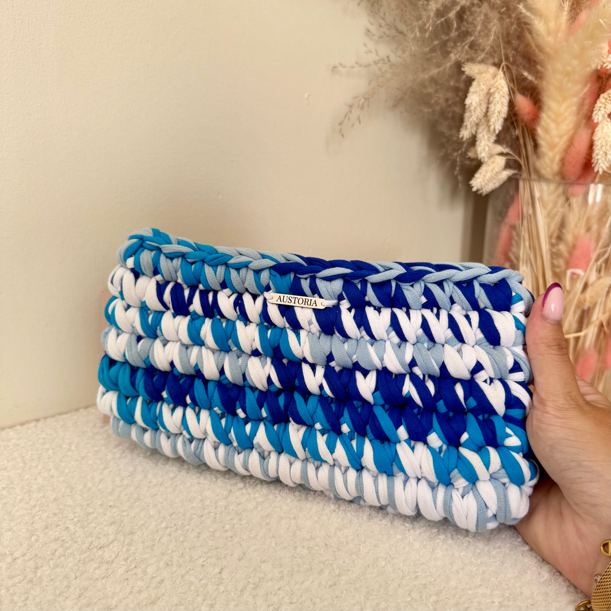 Pochette Haven - Blanc, bleu pastel, turquoise et bleu électrique